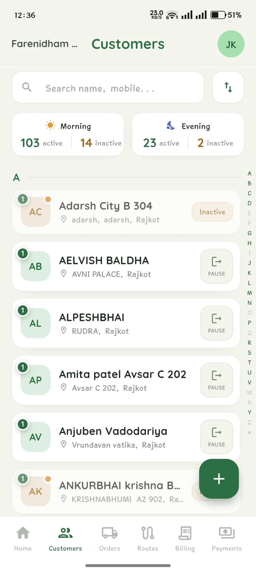Owner app customers screen with 103 active morning and 23 active evening subscribers, alphabetical list with pause controls